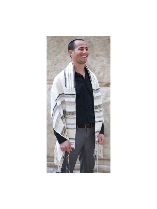 יצירת אריגה בעבודת יד טלית מלכו... | יצירת אריגה טלית